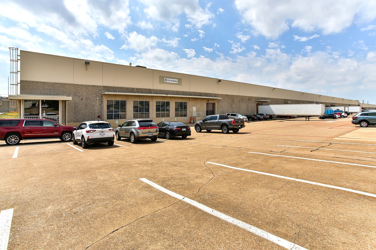4040-4130 Lindbergh